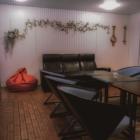 Hotelli Tiiliriihi Esbo Exteriör bild